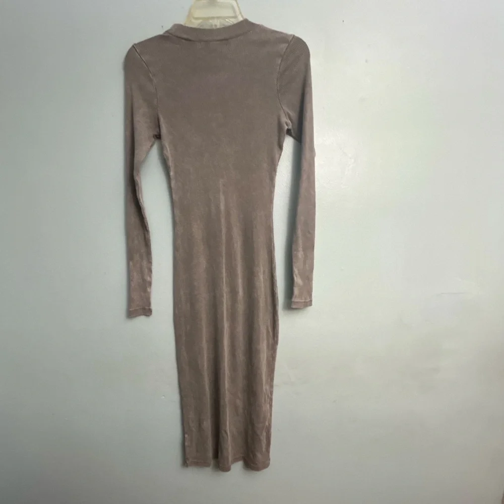 YOUNG FABULOUS & BROKE dress - Picture 2 of 15